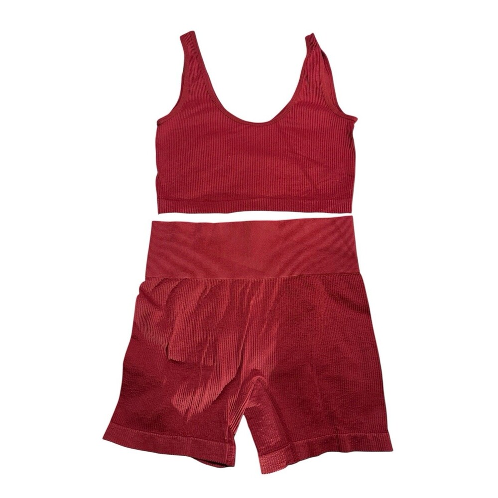 Colsie Red Seamless Ribbed Shorts XL Reversible Scoop/vneck Ribbed Tank small